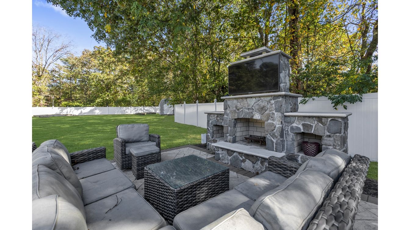 DE Listing image placeholder