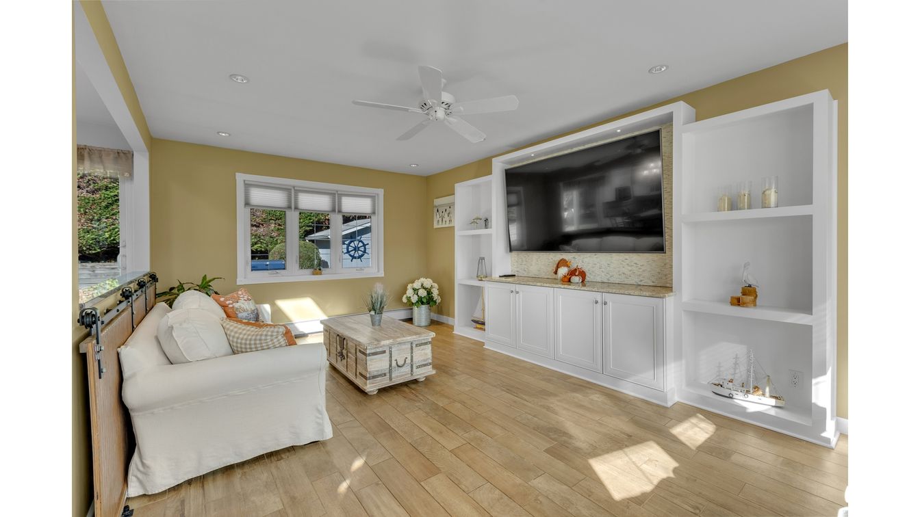 DE Listing image placeholder