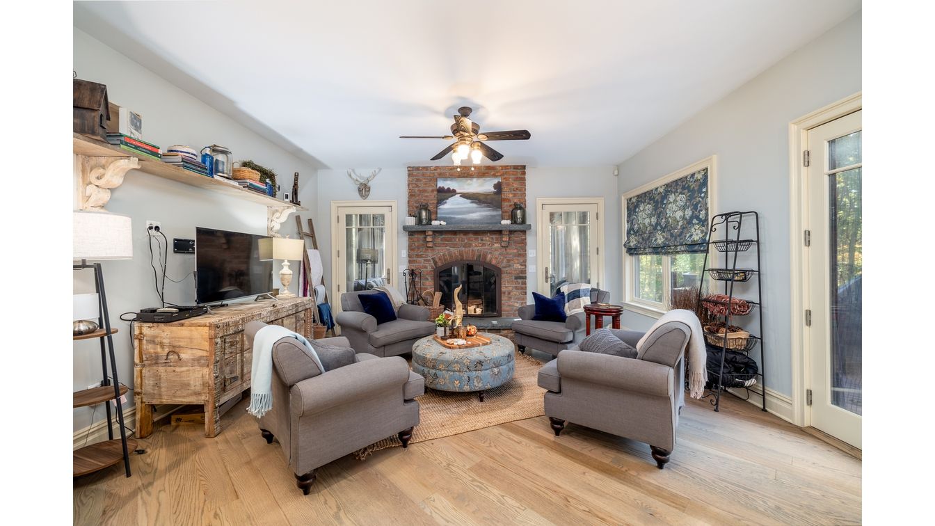 DE Listing image placeholder