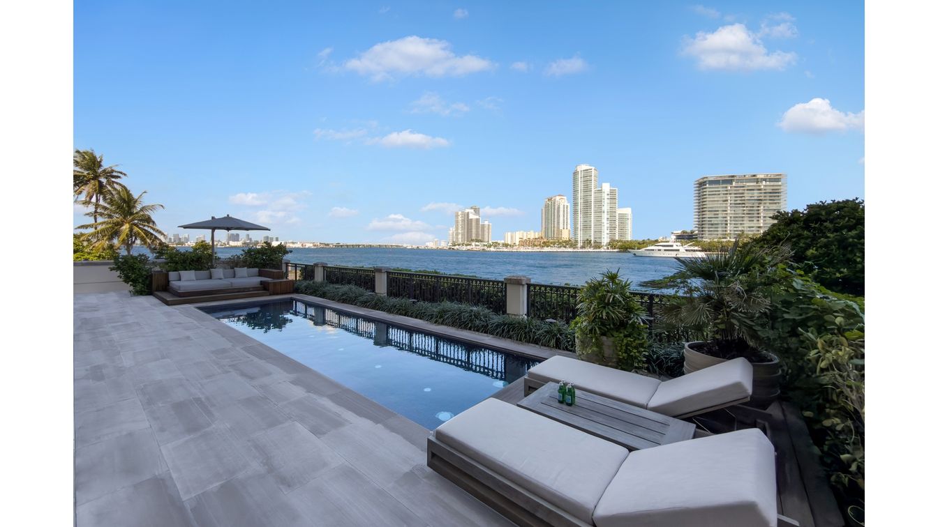 DE Listing image placeholder