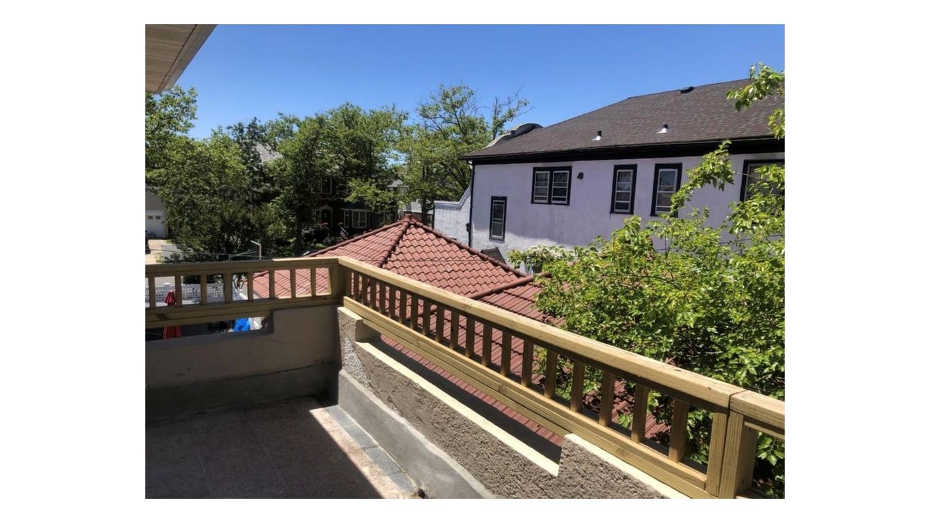 DE Listing image placeholder