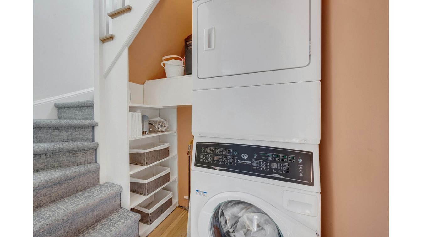 DE Listing image placeholder