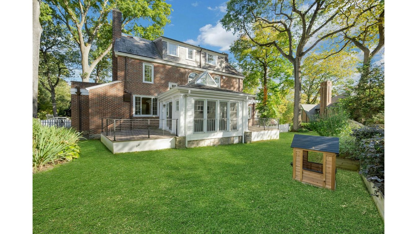 DE Listing image placeholder