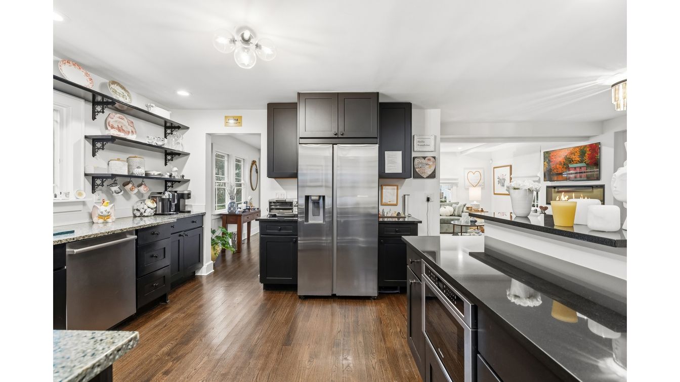 DE Listing image placeholder