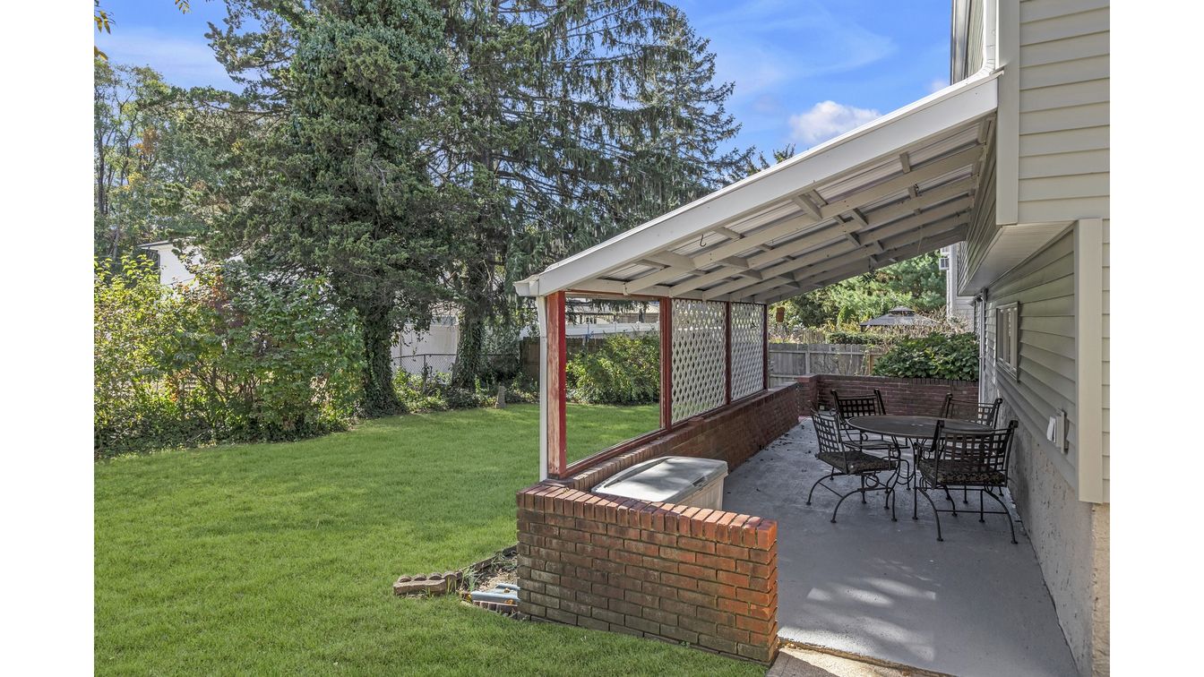 DE Listing image placeholder