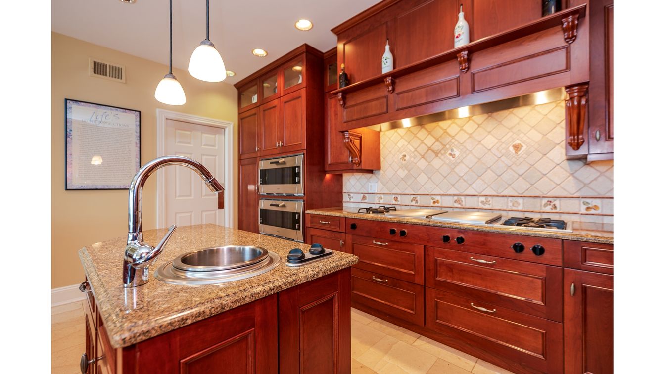 Interior, Kitchen, Pendant Lights, Recessed Lighting, Stainless Steel Appliances