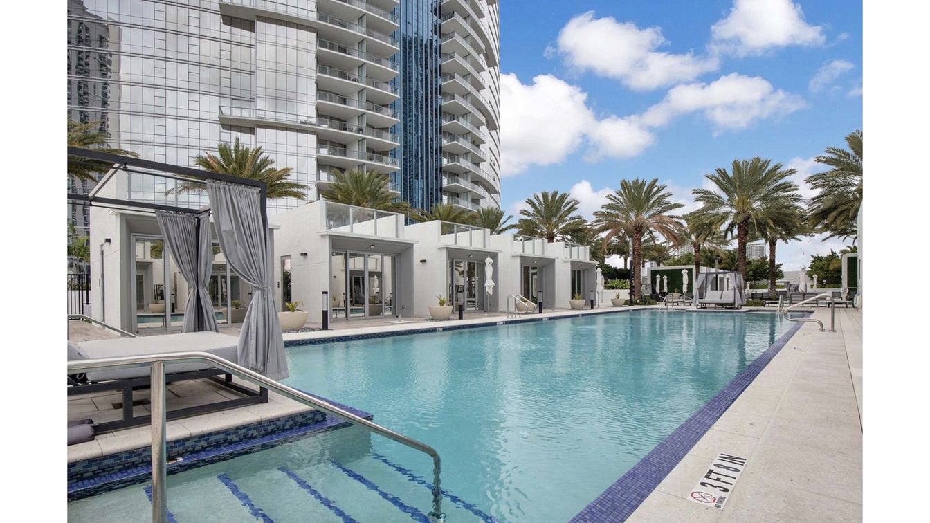 DE Listing image placeholder