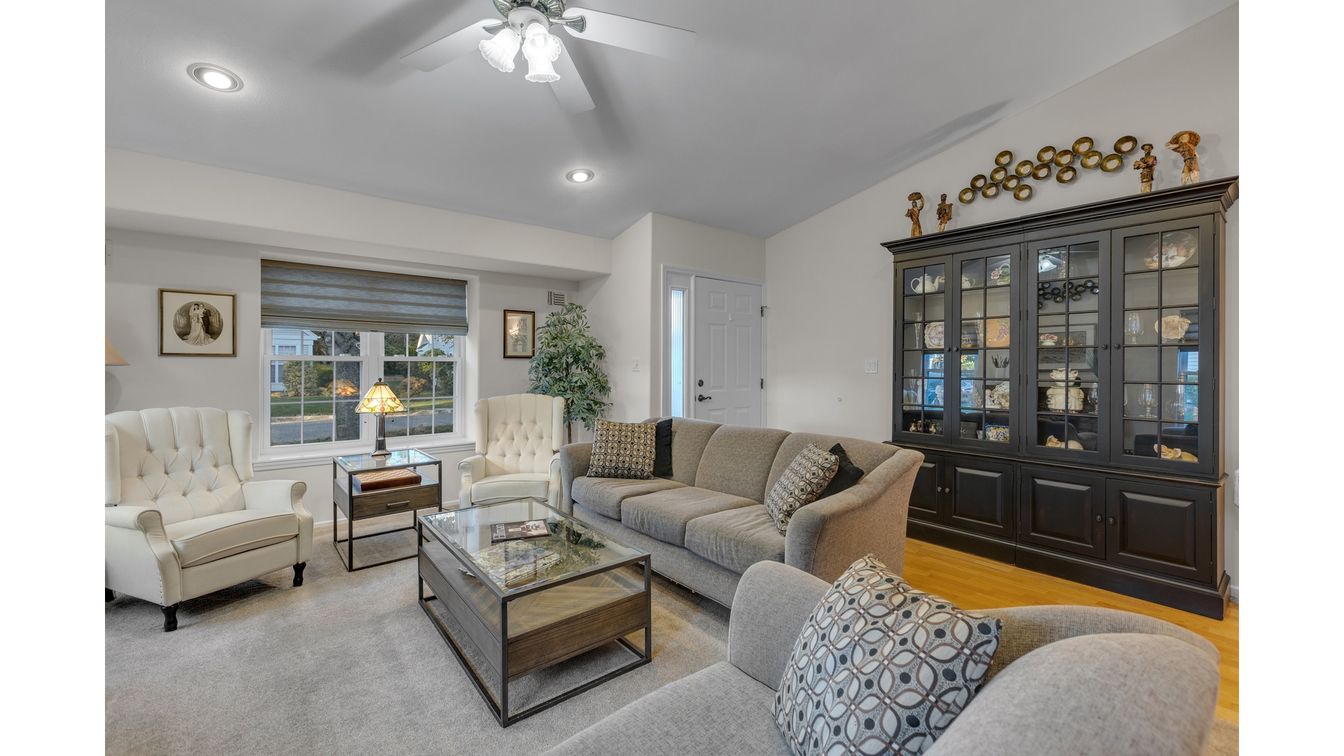 DE Listing image placeholder