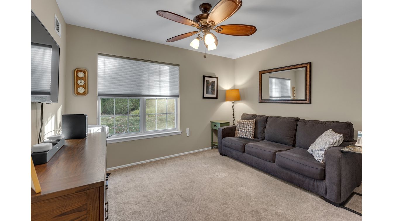 DE Listing image placeholder