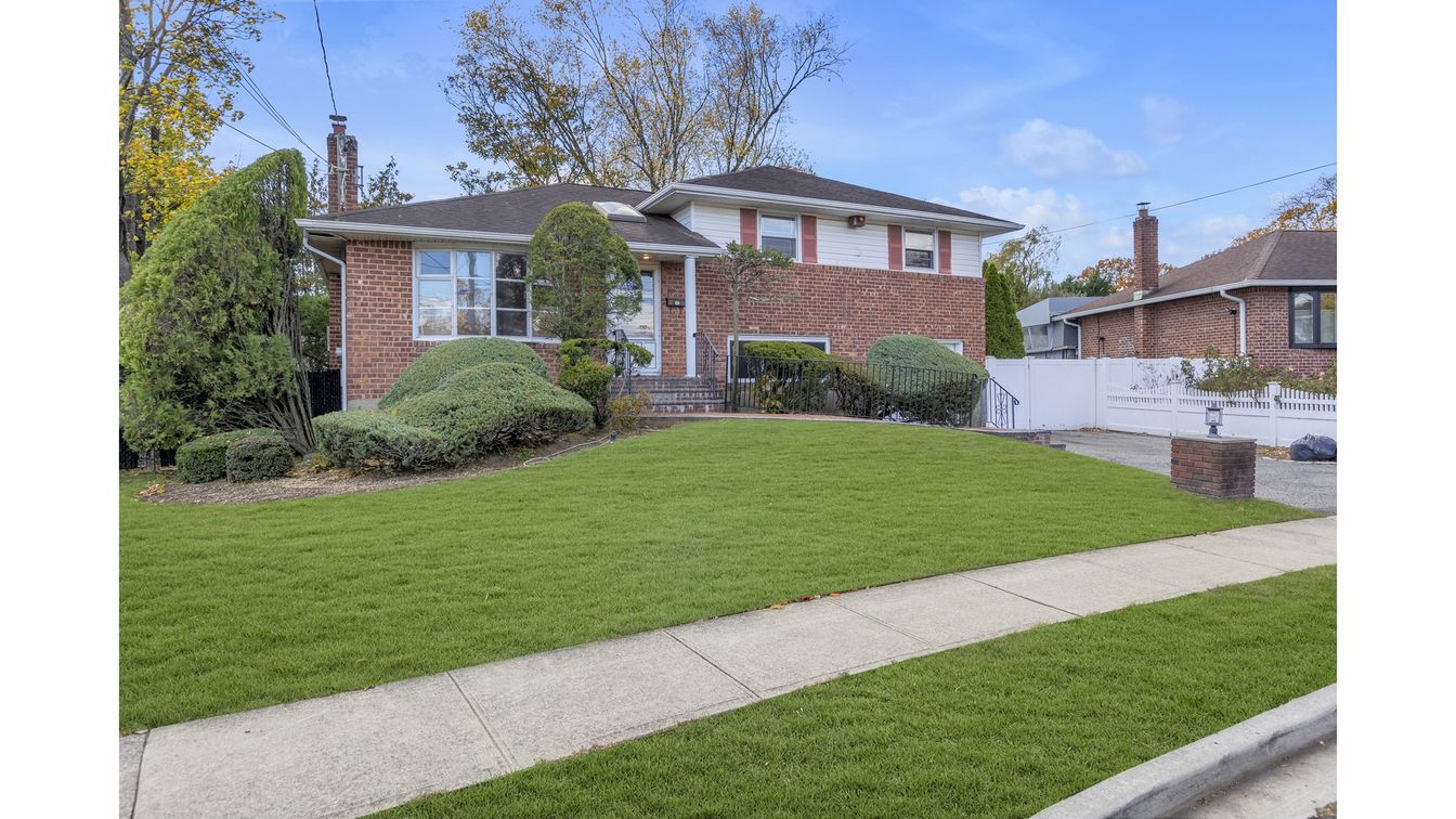 DE Listing image placeholder