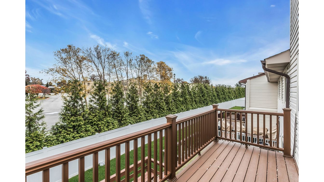 DE Listing image placeholder