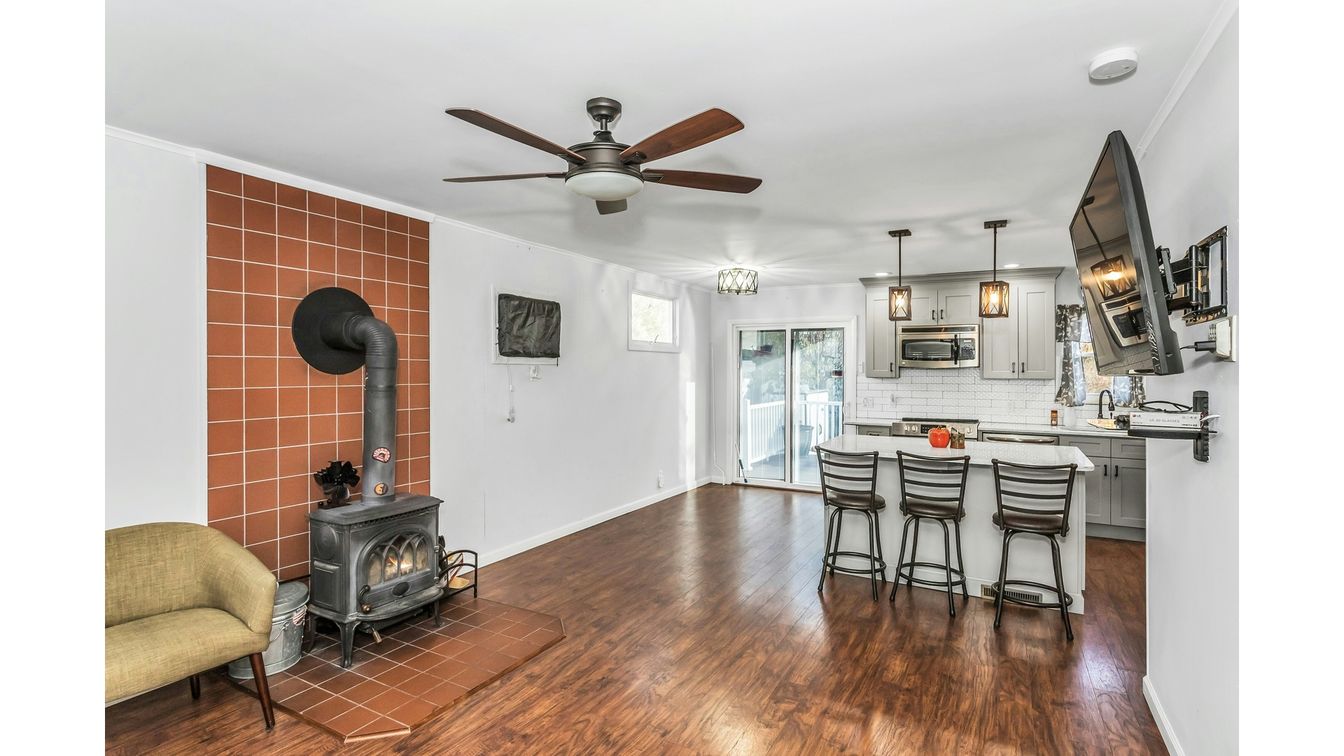 DE Listing image placeholder