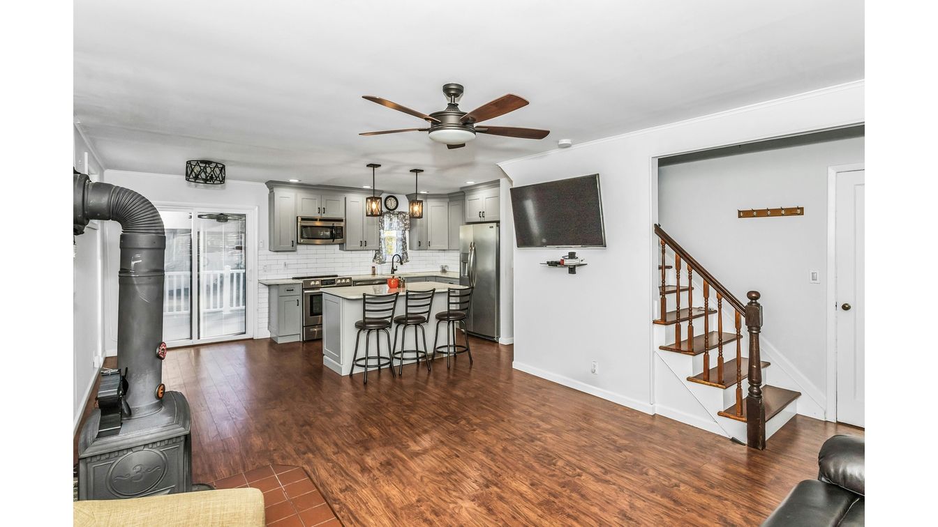 DE Listing image placeholder