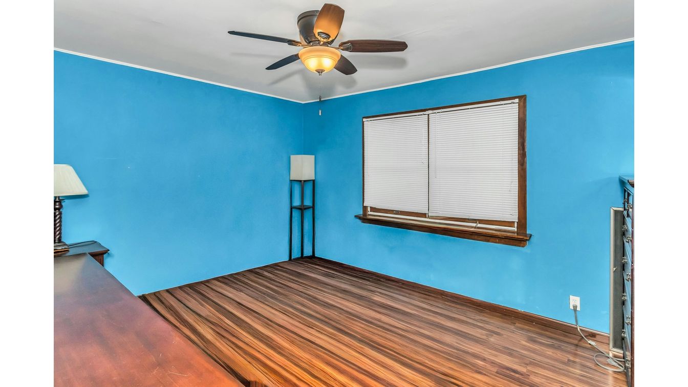 DE Listing image placeholder