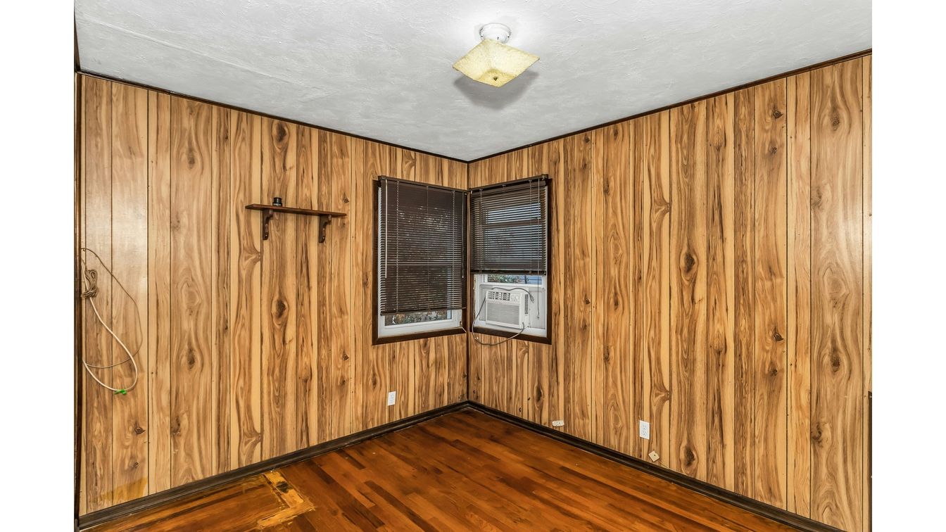 DE Listing image placeholder