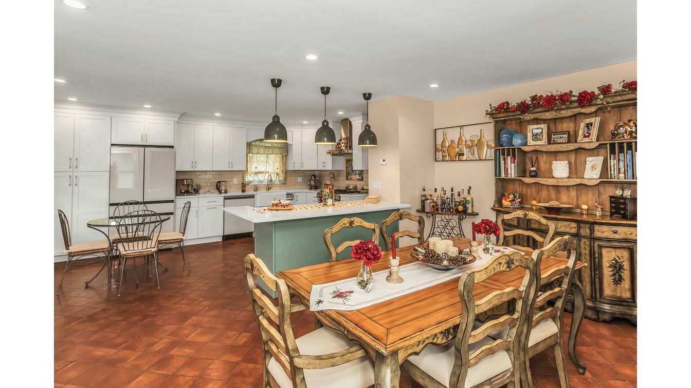 DE Listing image placeholder