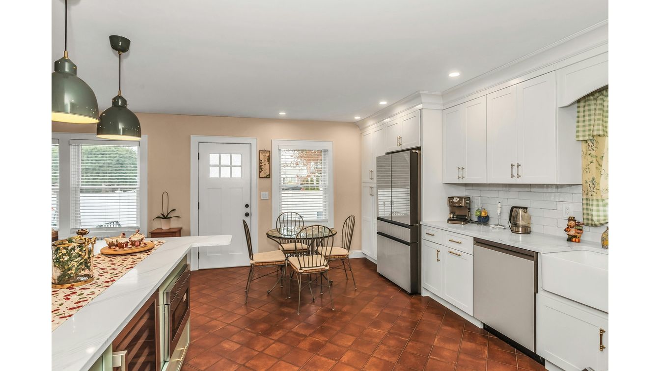 DE Listing image placeholder