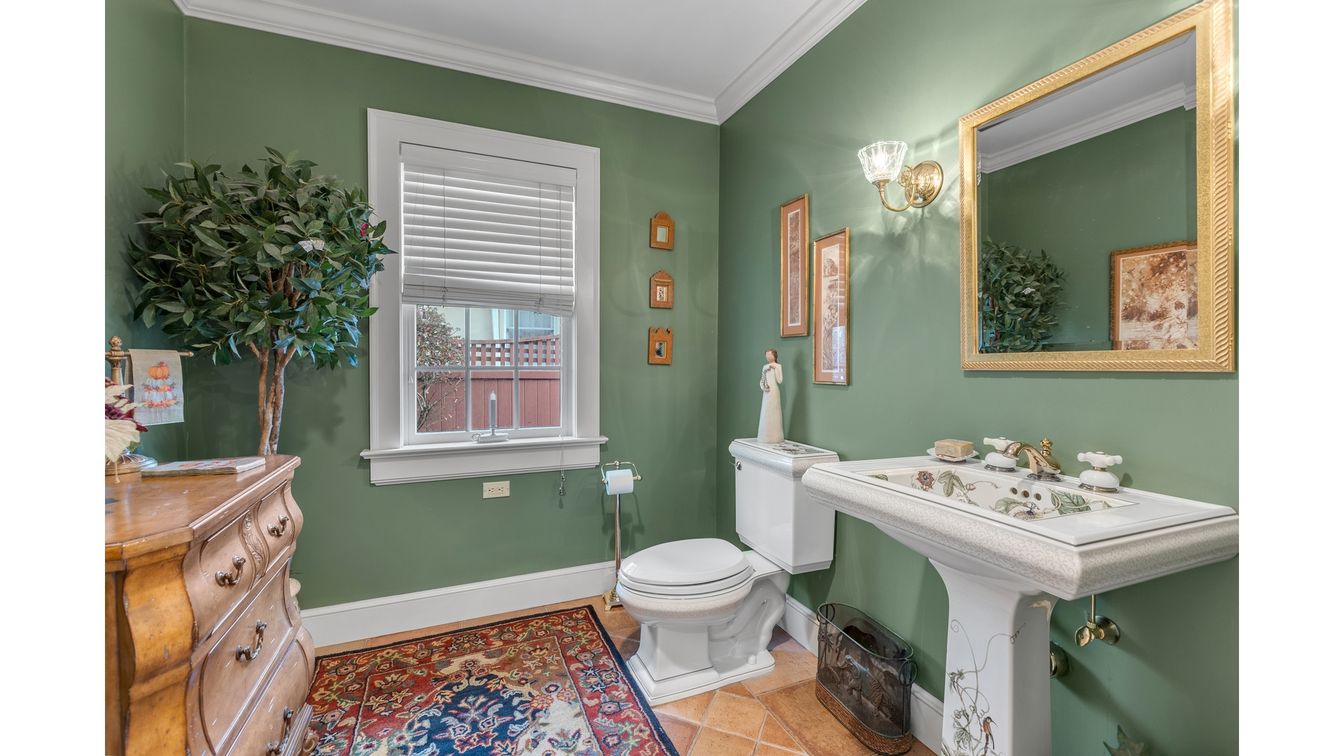 DE Listing image placeholder