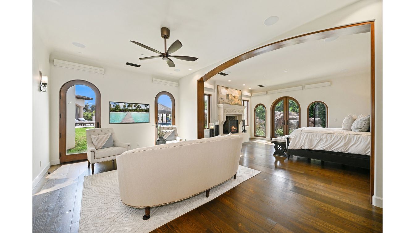 Bedroom, Fireplace, Interior, Living room, Recessed Lighting, Wood Texture Flooring