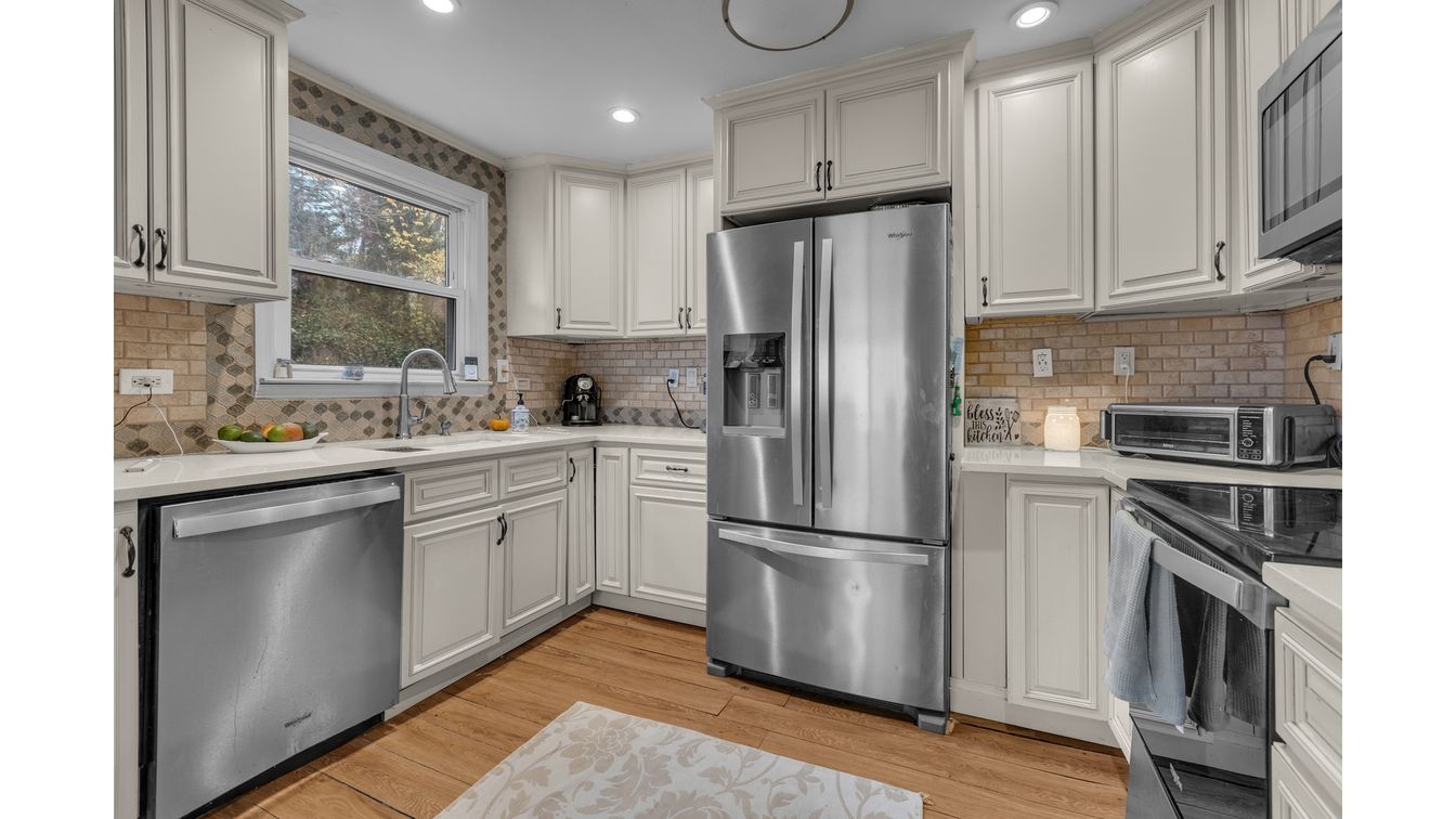 DE Listing image placeholder