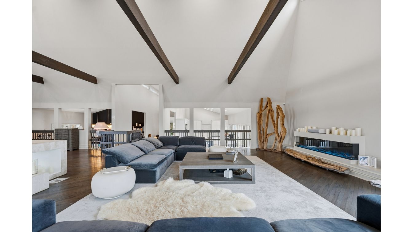 DE Listing image placeholder