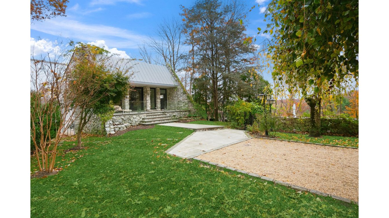 DE Listing image placeholder