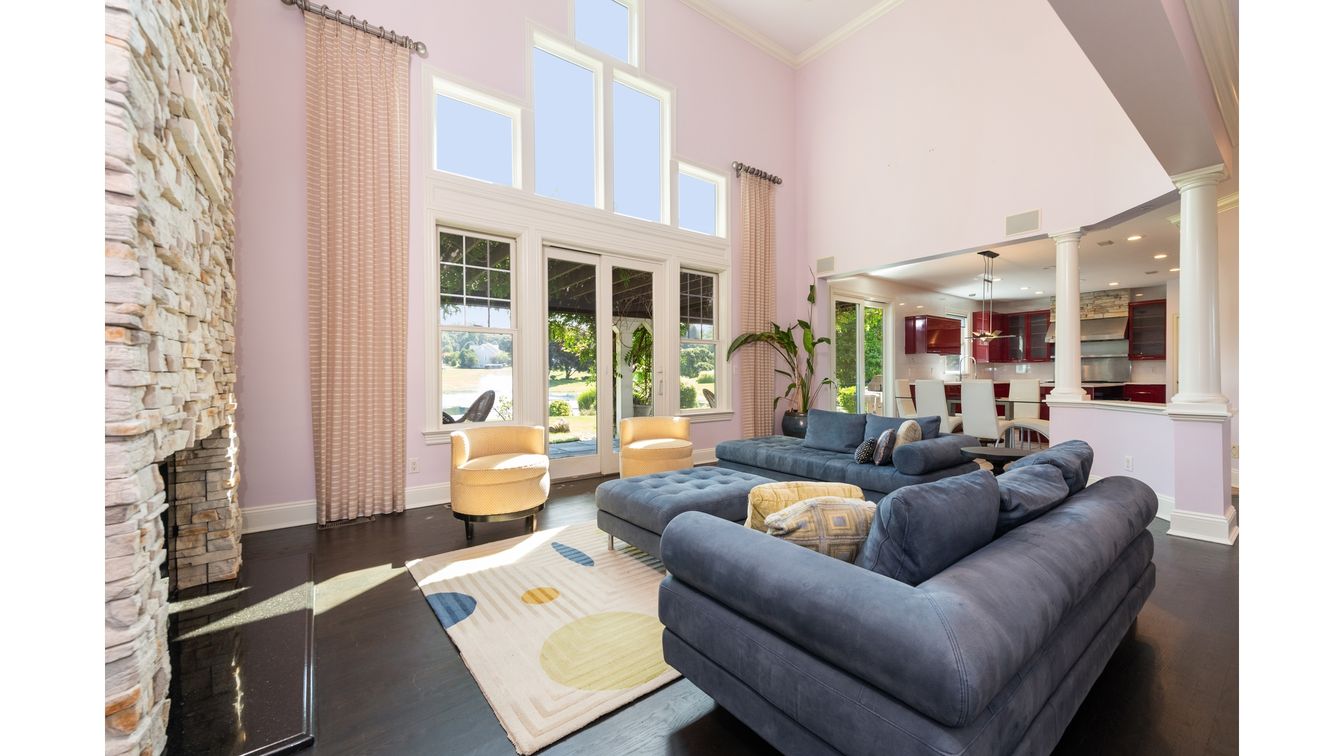 DE Listing image placeholder