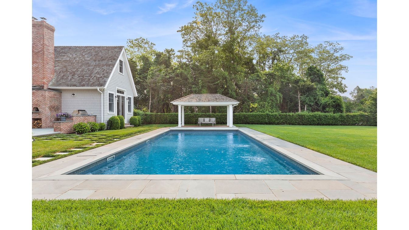 Backyard, Exterior, Pool