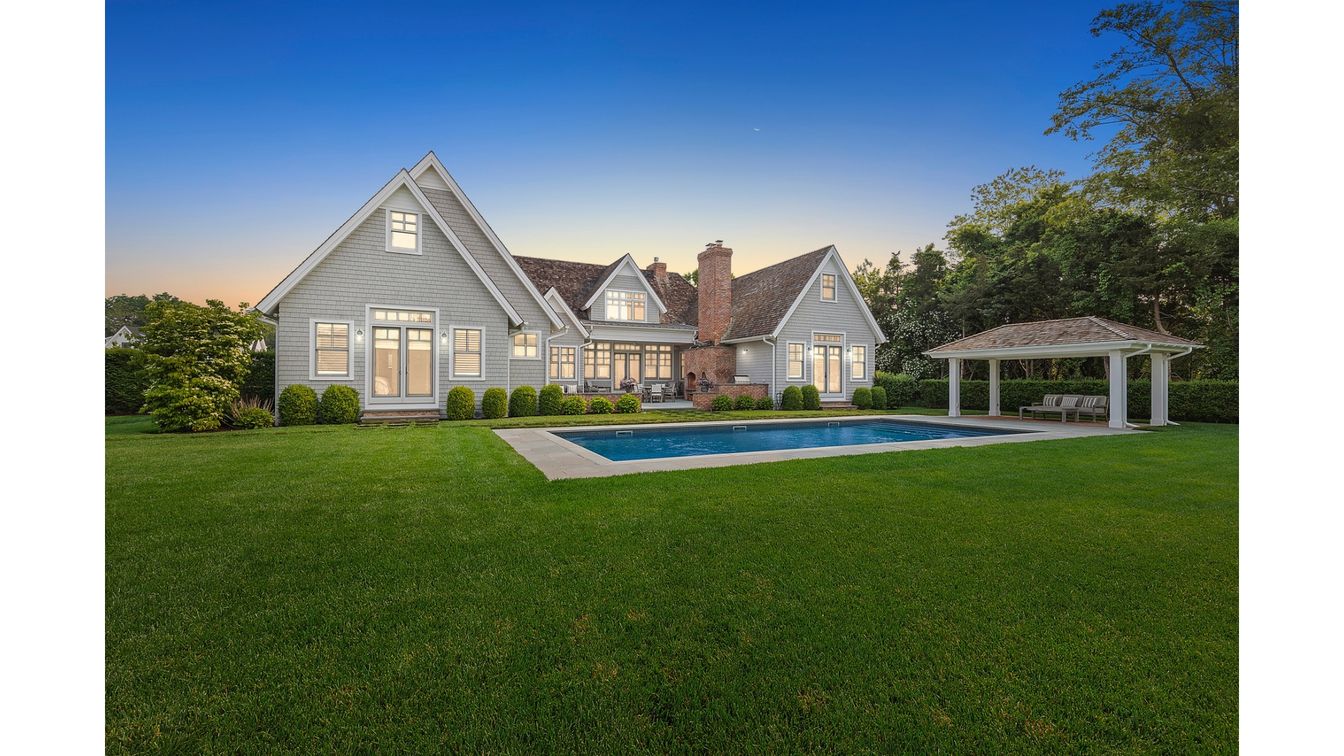 Backyard, Exterior, Pool