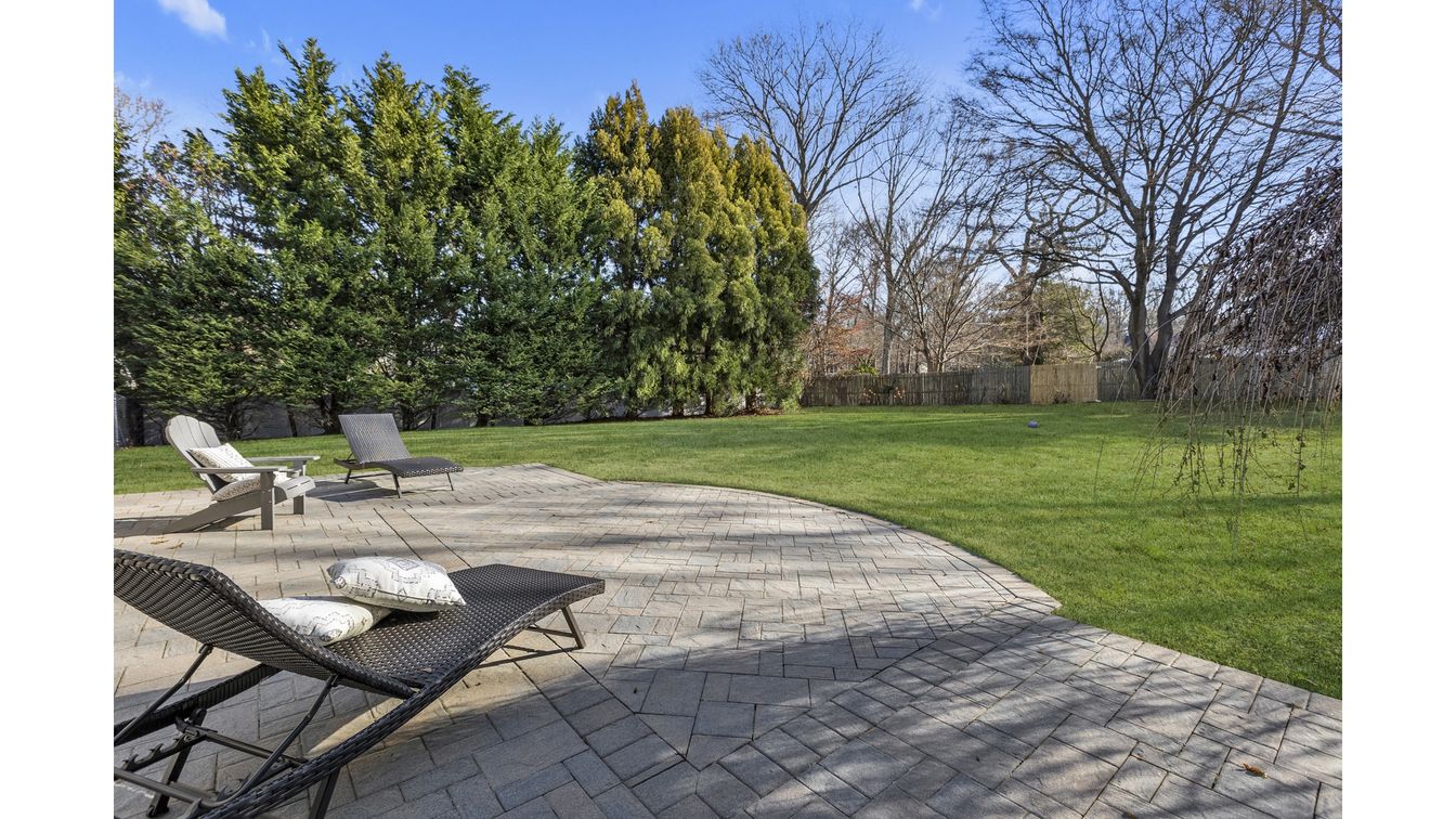 DE Listing image placeholder