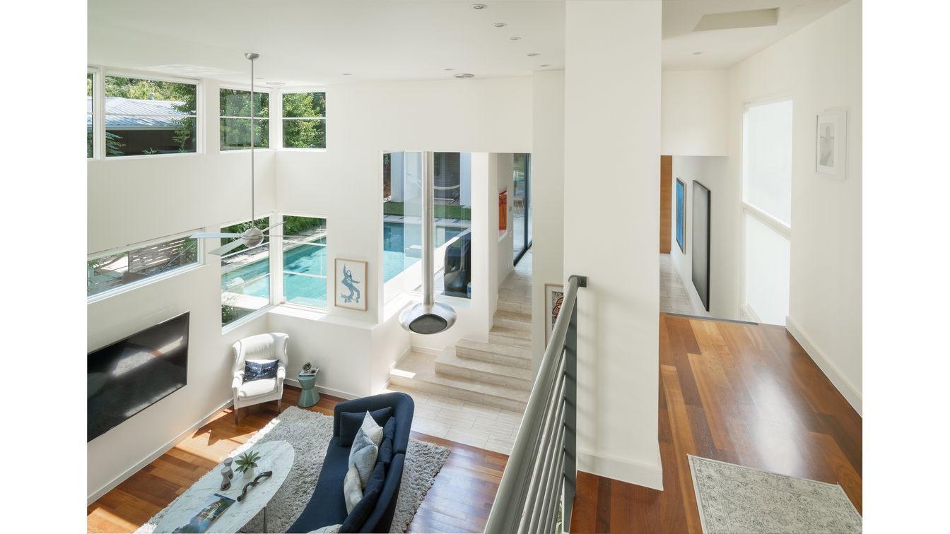 Interior, Recessed Lighting, Wood Texture Flooring