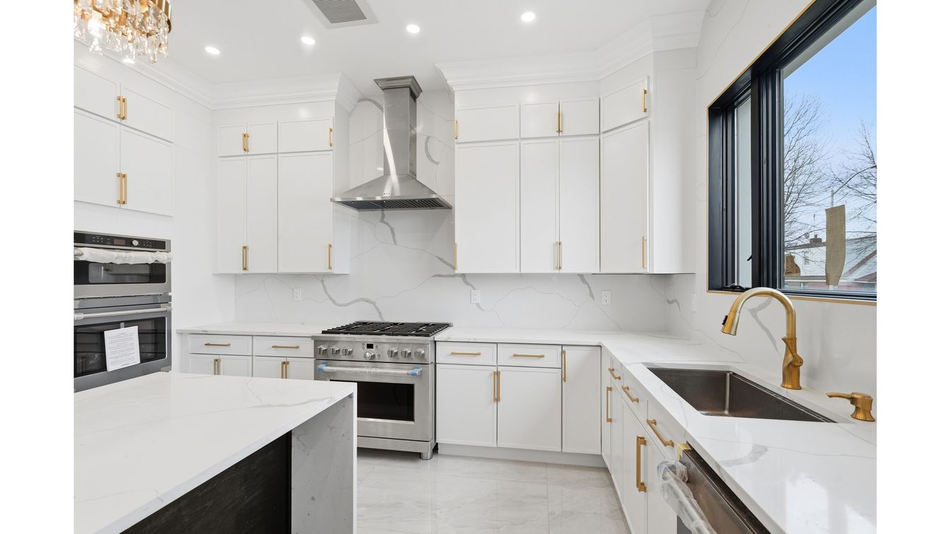 Interior, Kitchen, Marble, Marble Walls, Recessed Lighting, Stainless Steel Appliances