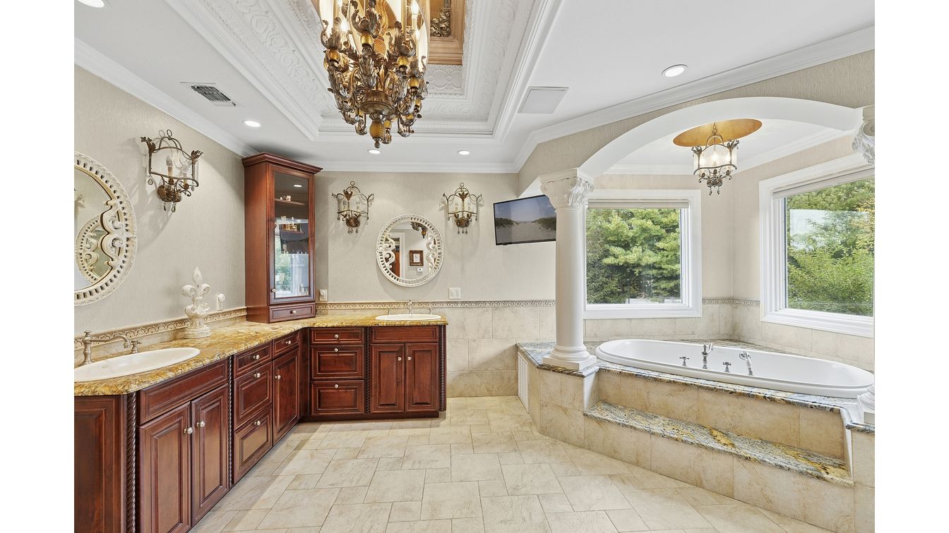 Bathroom, Chandelier, Dual Sink Vanities, Interior, Recessed Lighting