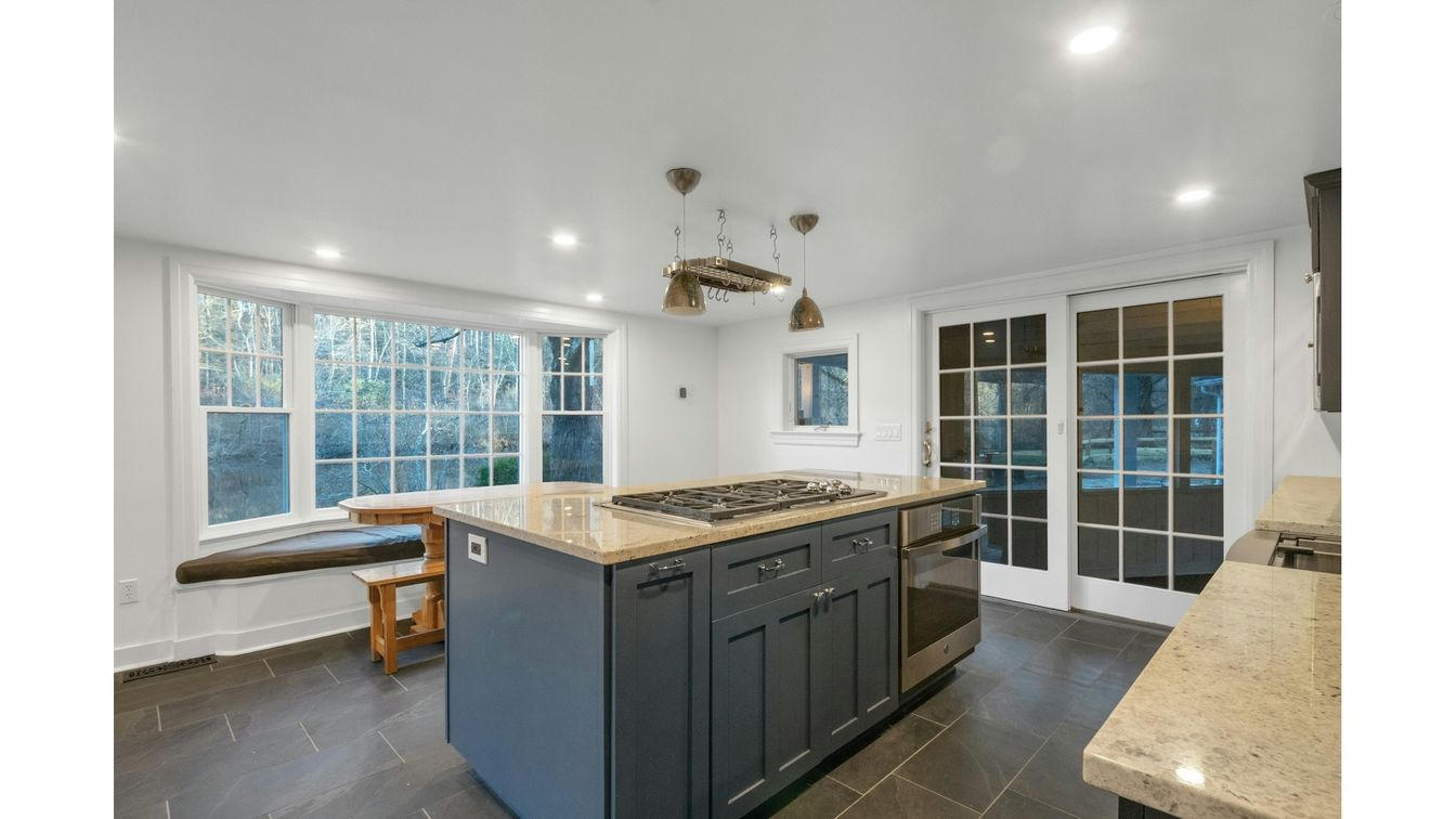 Interior, Kitchen, Pendant Lights, Recessed Lighting