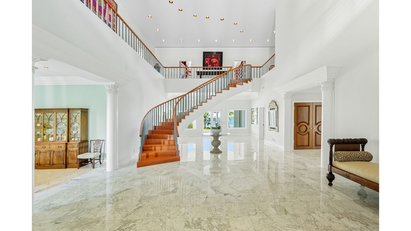 Interior, Marble, Recessed Lighting