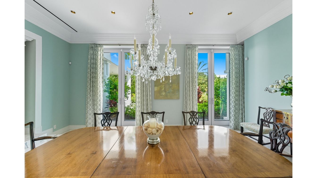 Chandelier, Dining room, Interior, Recessed Lighting