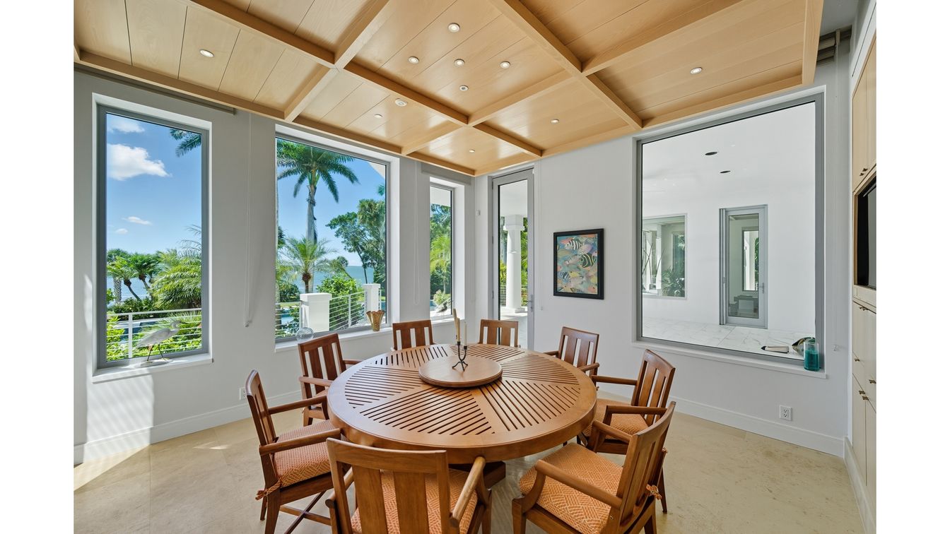 Dining room, Interior, Recessed Lighting, Wooden Ceilings