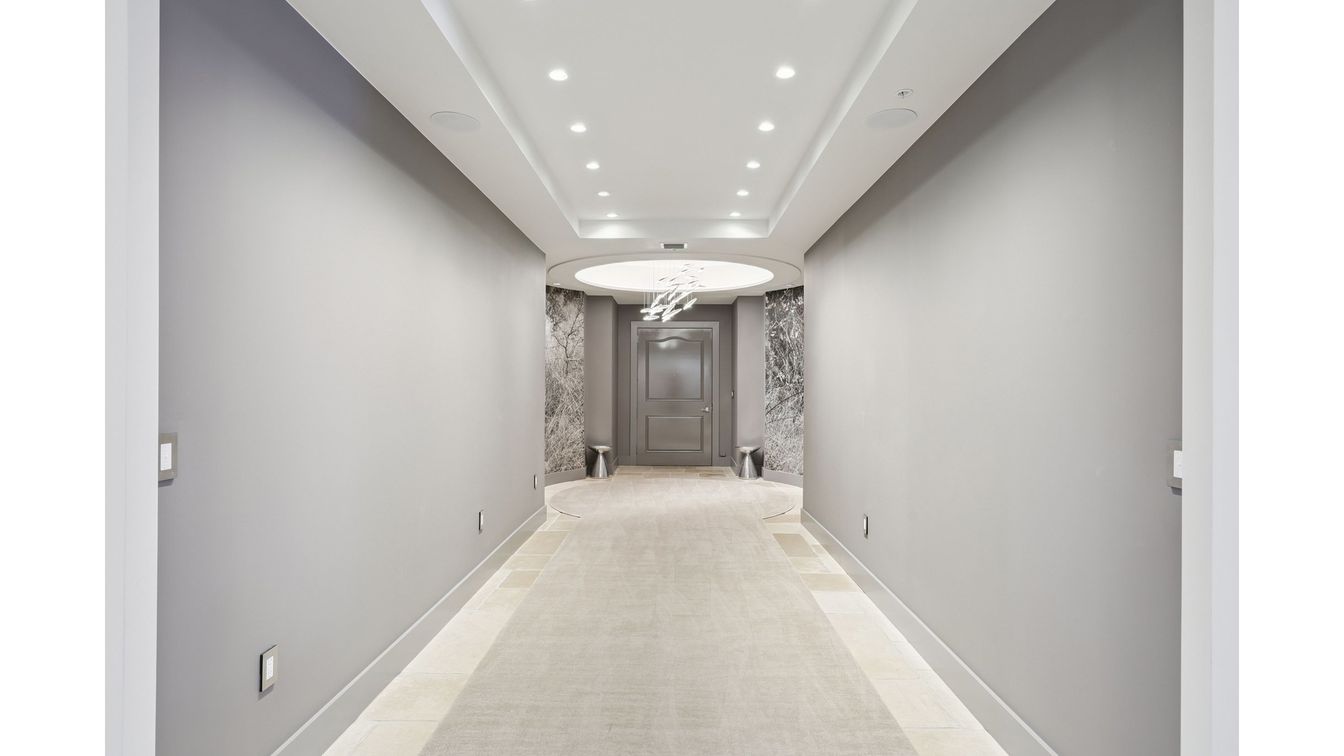 Interior, Recessed Lighting