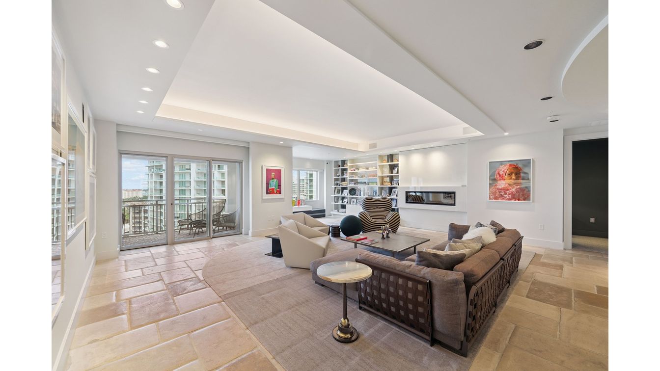 Interior, Living room, Recessed Lighting