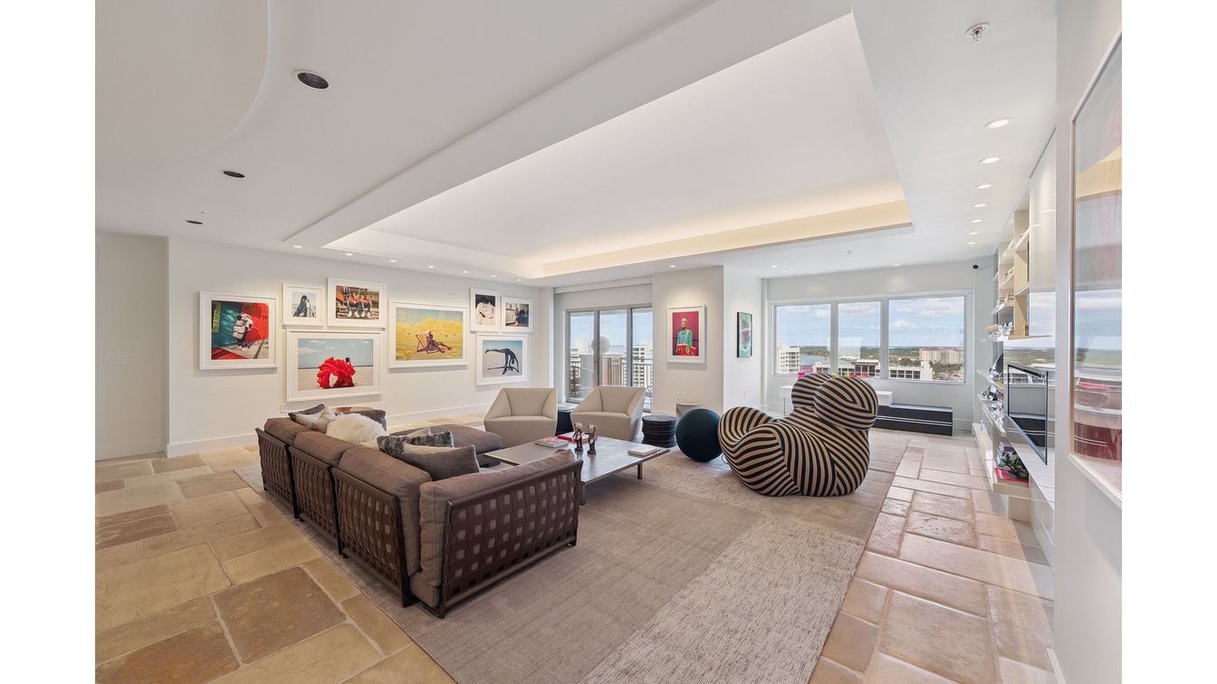 Interior, Living room, Recessed Lighting, Water