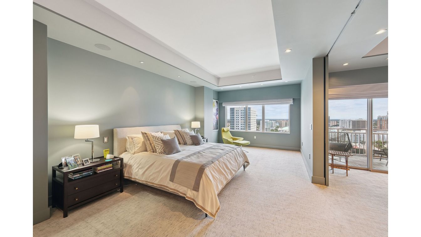 Bedroom, Interior, Recessed Lighting