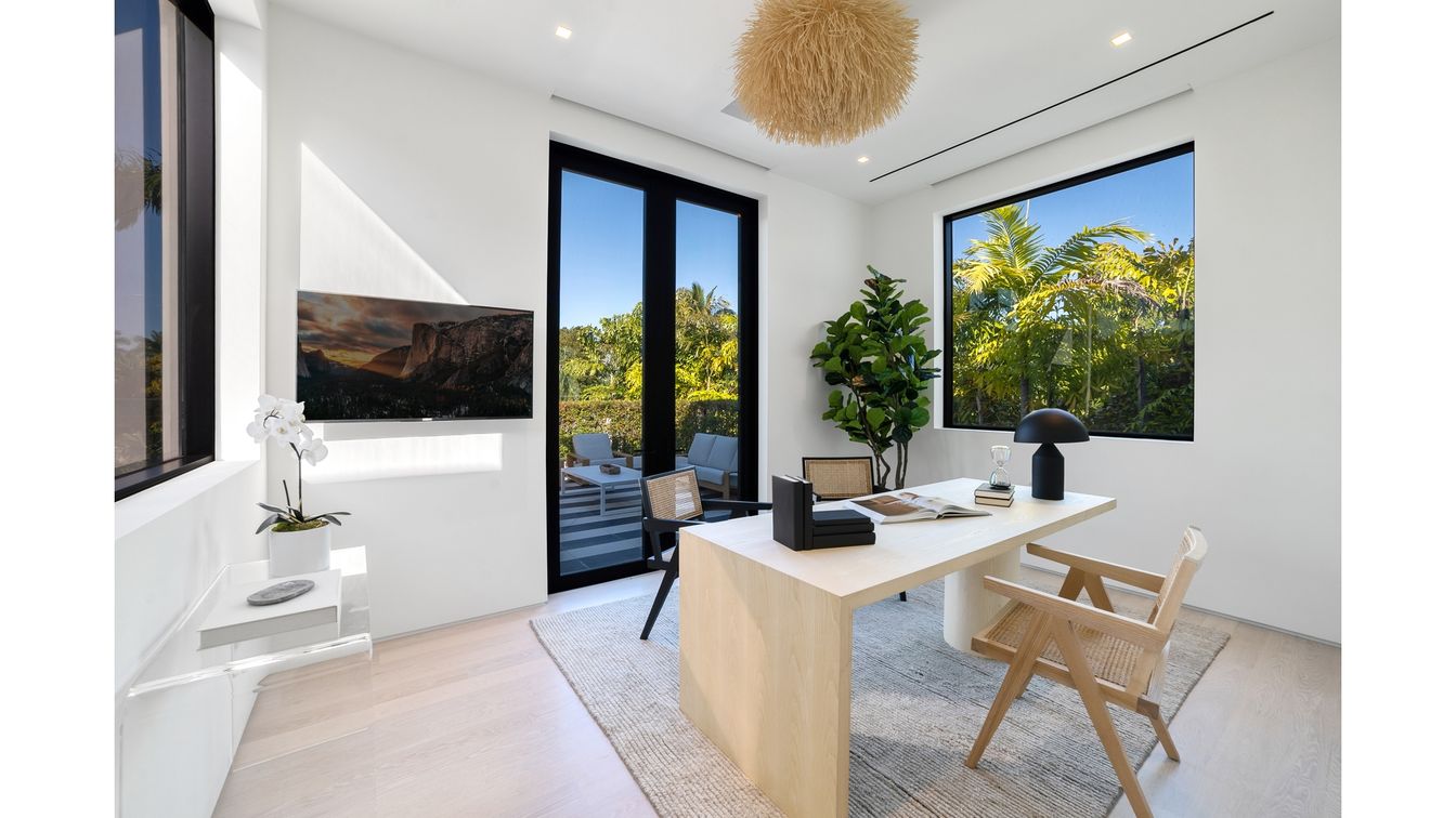 Home Office, Interior, Recessed Lighting, Wood Texture Flooring