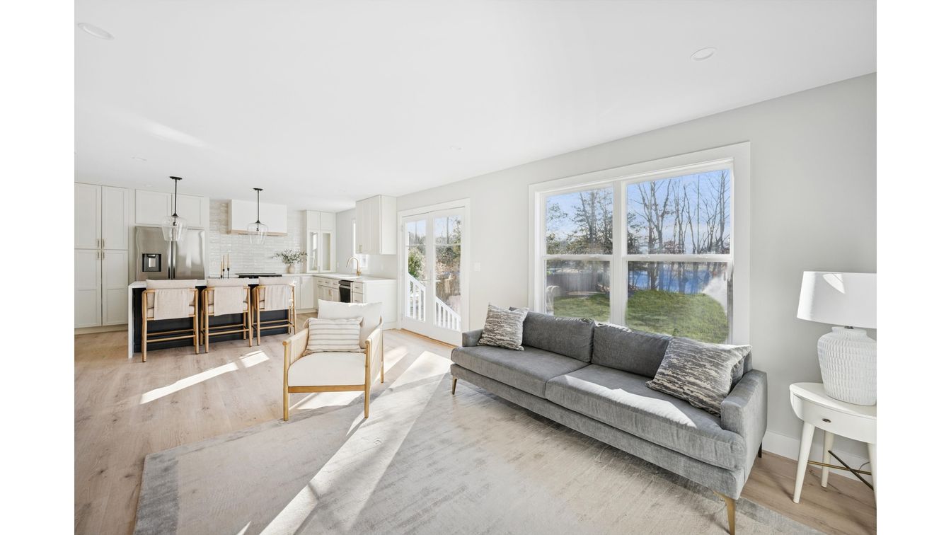 Interior, Kitchen, Living room, Pendant Lights, Stainless Steel Appliances, Wood Texture Flooring