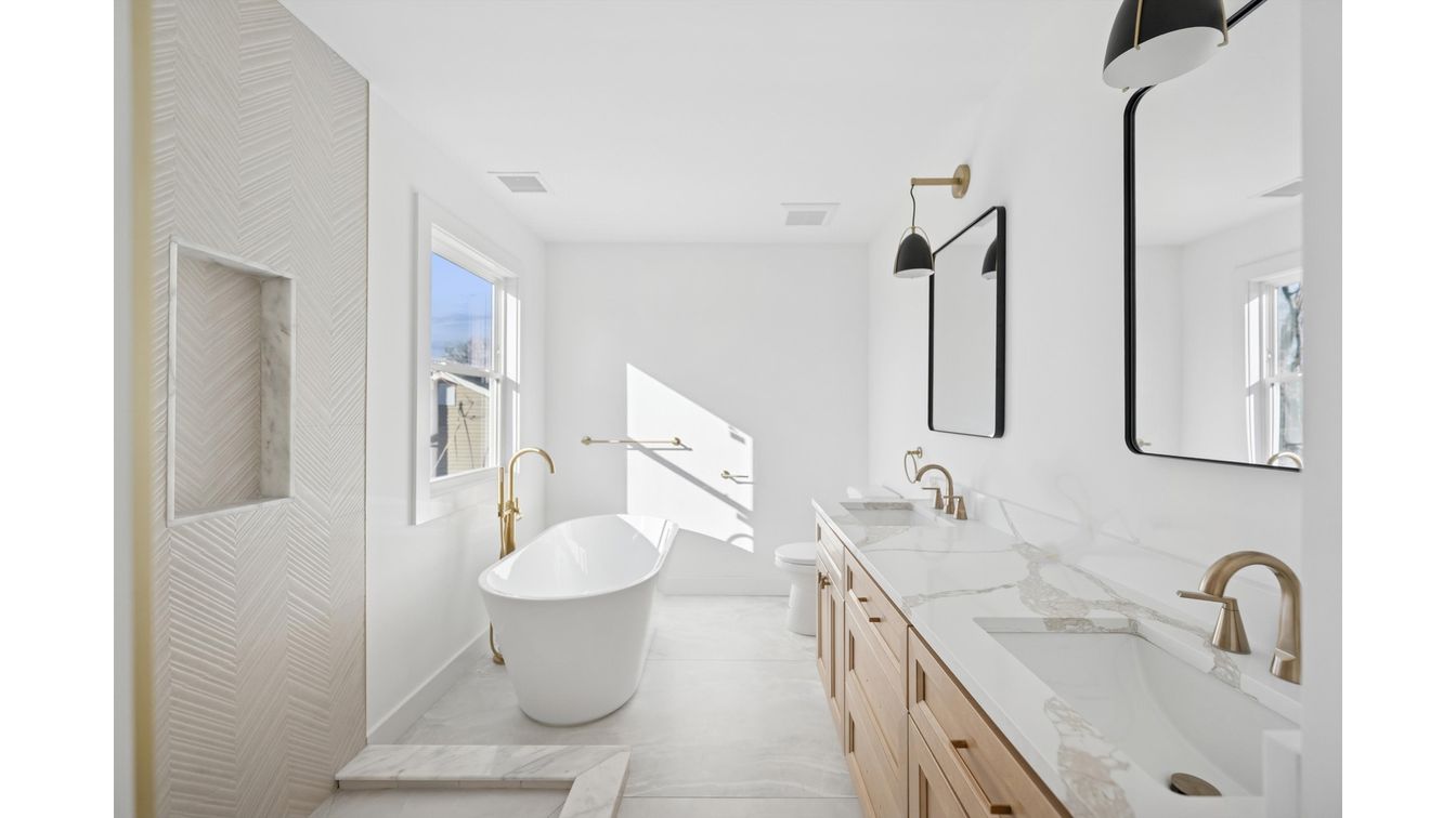 Bathroom, Dual Sink Vanities, Free Standing Baths, Interior, Marble