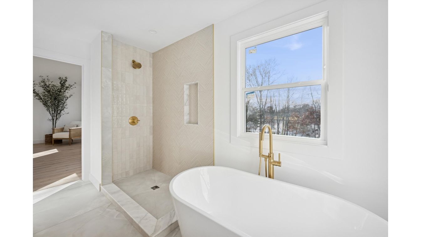 Bathroom, Free Standing Baths, Interior