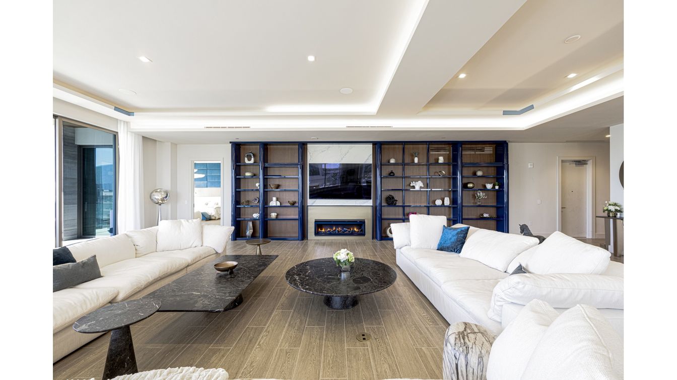 Fireplace, Interior, Living room, Recessed Lighting