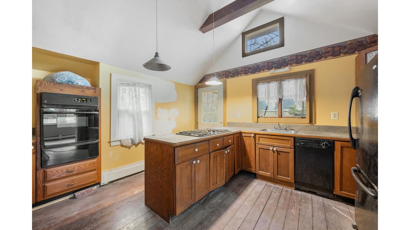 Interior, Kitchen, Pendant Lights, Wooden Beams, Wood Texture Flooring