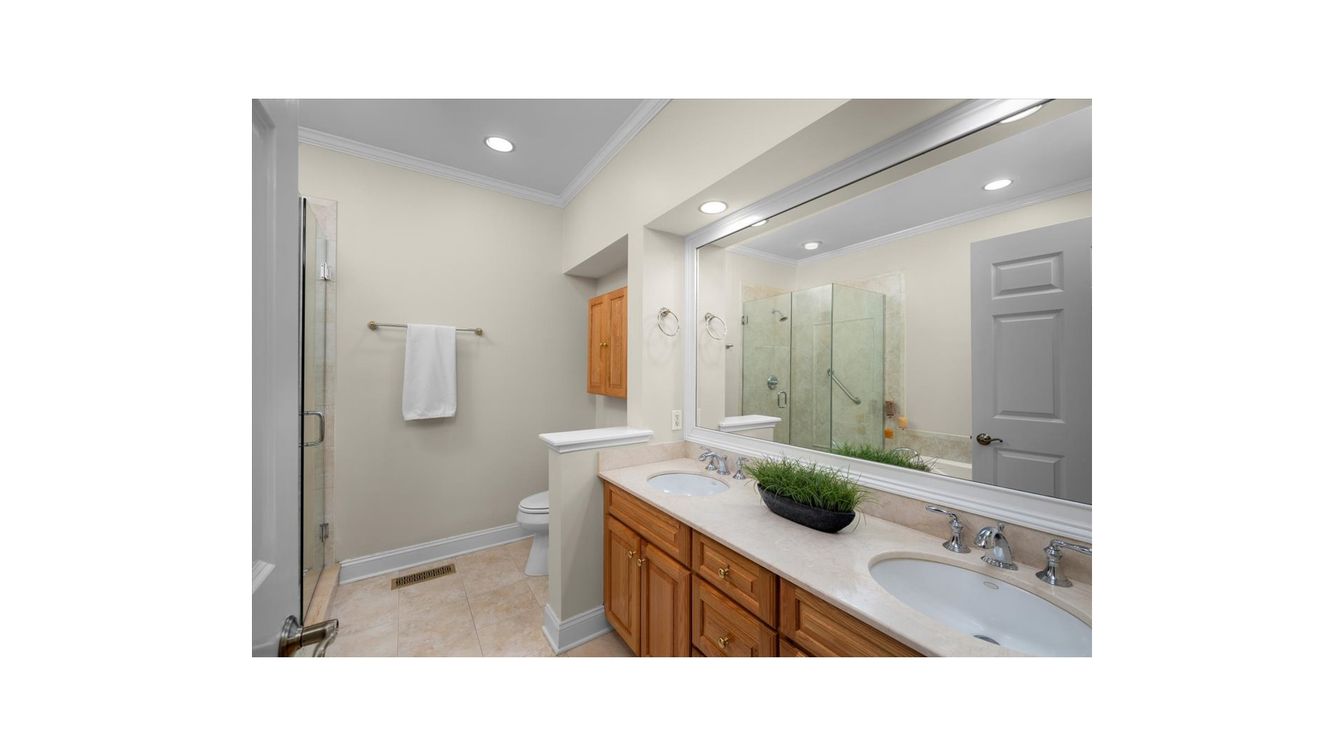Bathroom, Dual Sink Vanities, Glass Shower, Interior, Recessed Lighting