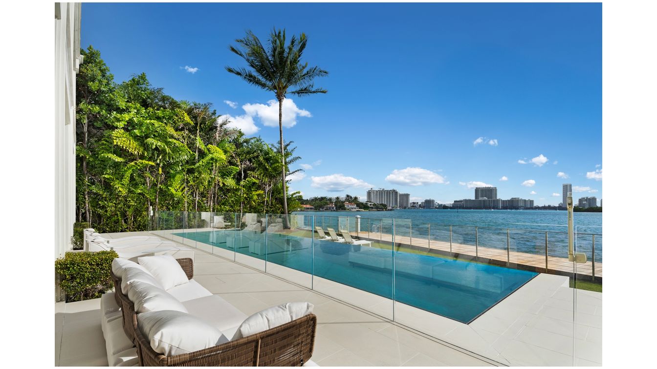 Water, Exterior, Pool, Other