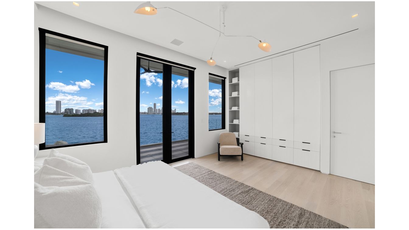 Bedroom, Interior, Pendant Lights, Recessed Lighting, Water, Wood Texture Flooring